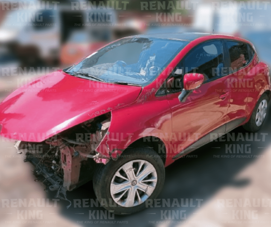 RENAULT CLIO 4 MANUAL 2016 H4BA 0.9 TURBO - STRIPPING FOR SPARES