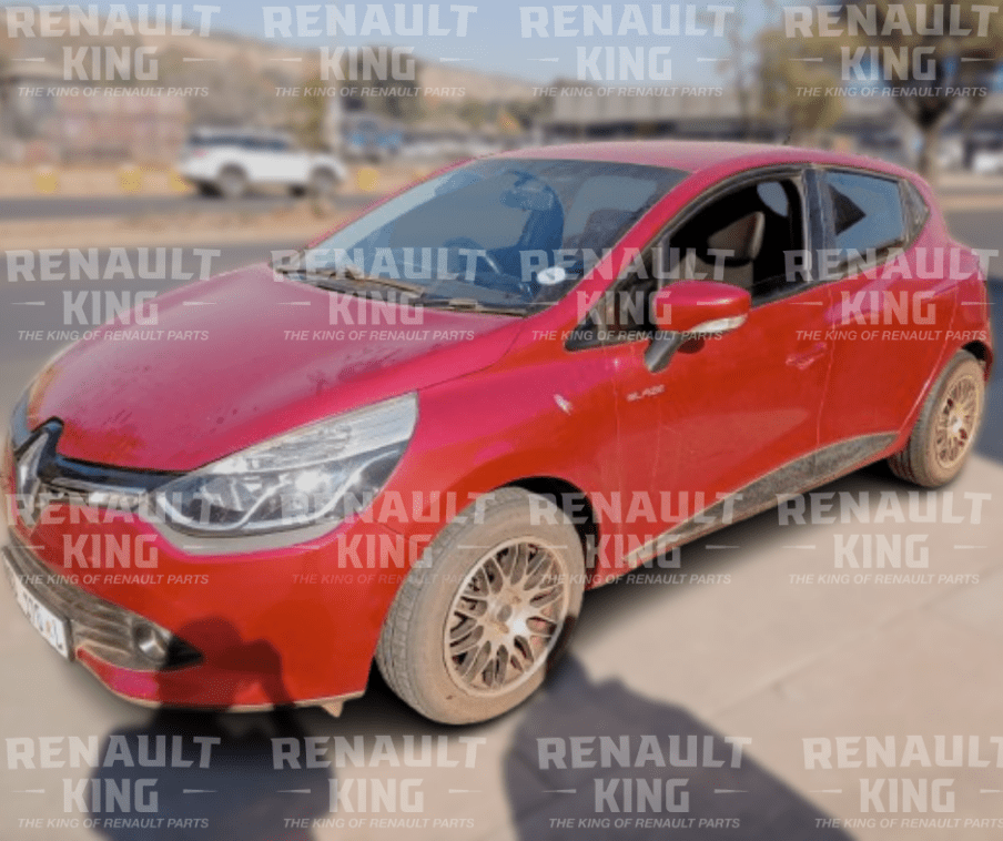 RENAULT CLIO 4 MANUAL 2016 0.9 H4BA TURBO - STRIPPING FOR SPARES